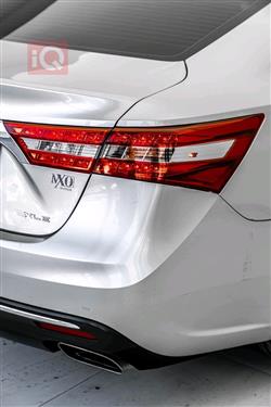 تويوتا أفالون